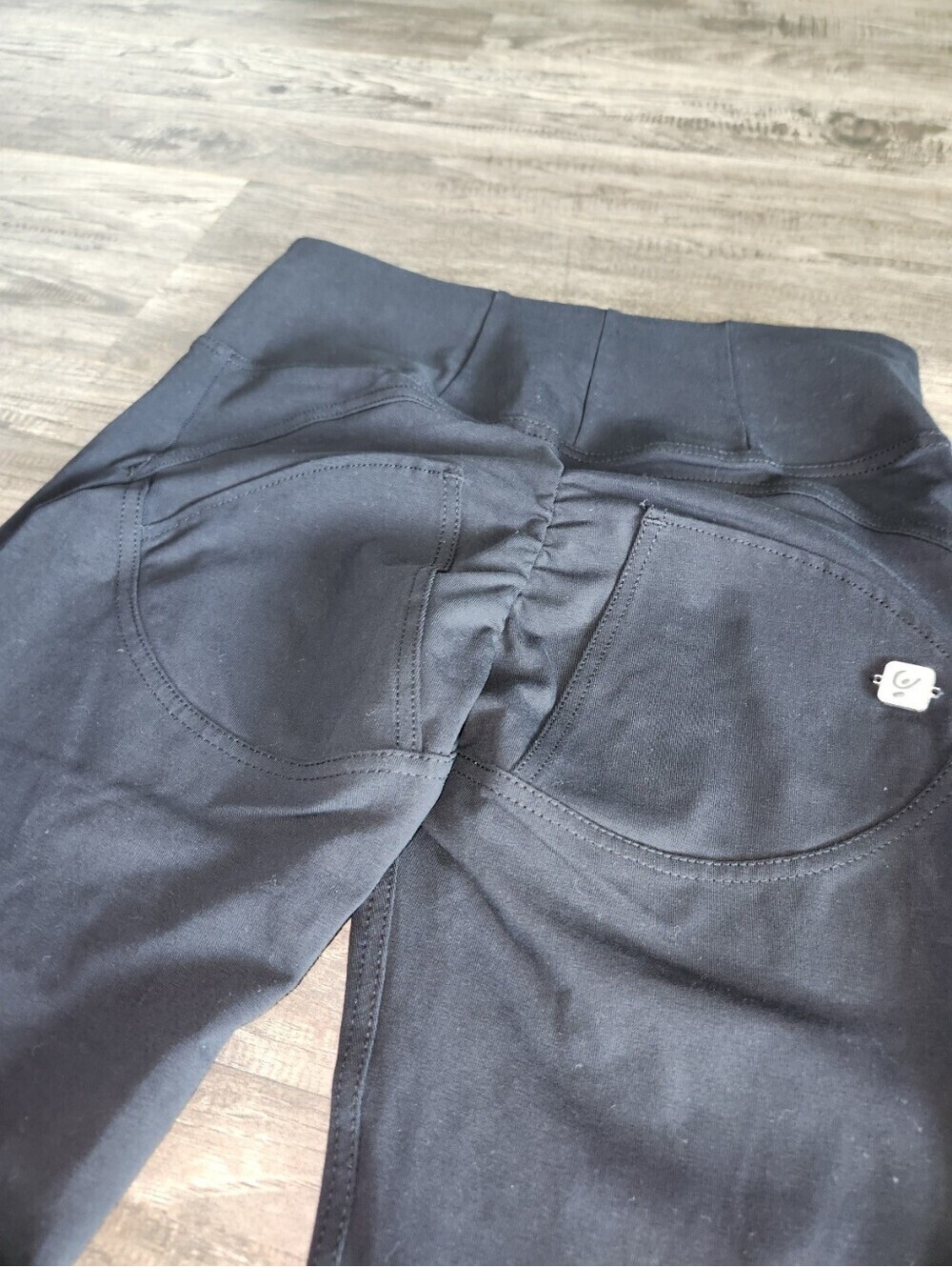 Freddy WRUP Booty Boost Pants - Picture 4 of 6